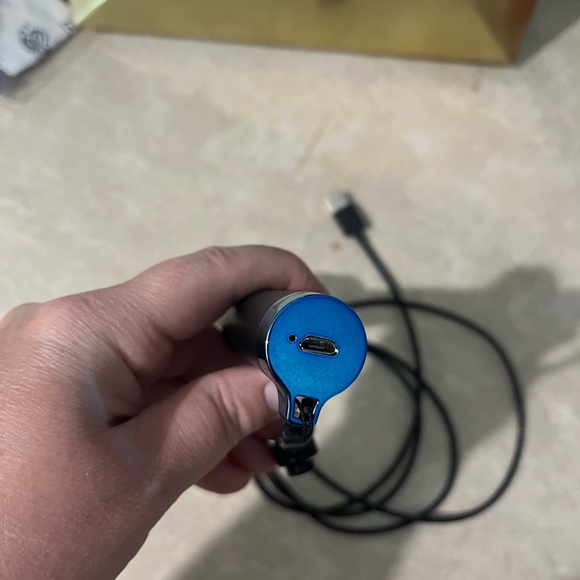 Mpow Black Selfie Stick with Bluetooth - Picture 6 of 7